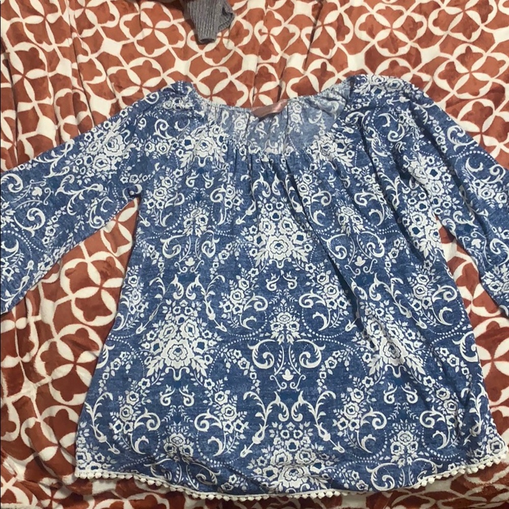 Bell sleeve blue shirt